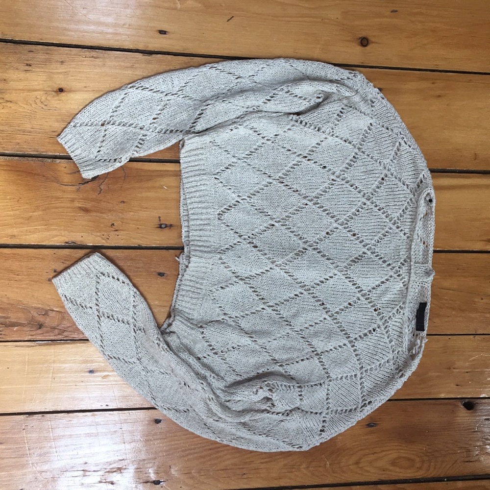 Cropped lightweight summer sweater